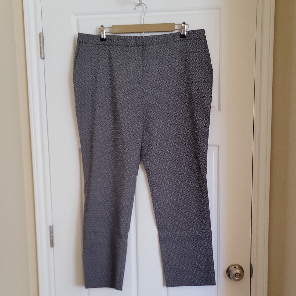 Mario Serrani Gray Straight Leg Pants